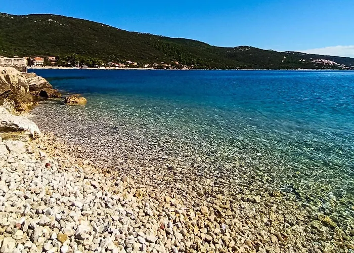 Apartments By The Sea Martinscica, Cres - 14334