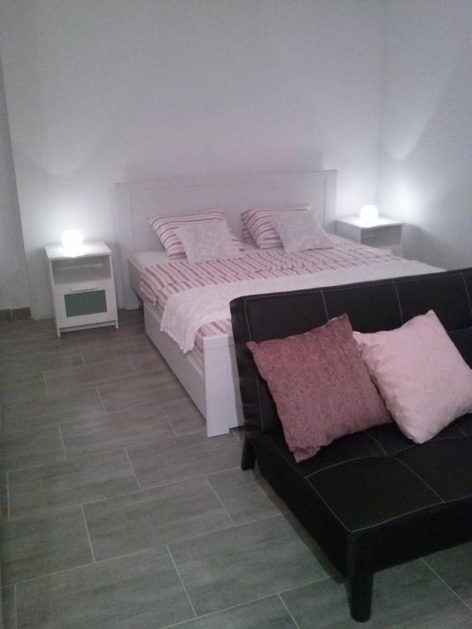 Apartment By The Sea Martinscica, Cres - 14334